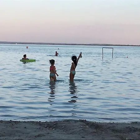 Kis Pele Nyaralohaz Ferienhaus Balatongyörök
