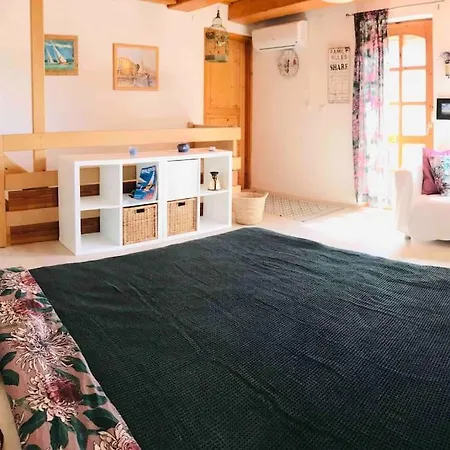 Kis Pele Nyaralohaz Ferienhaus
