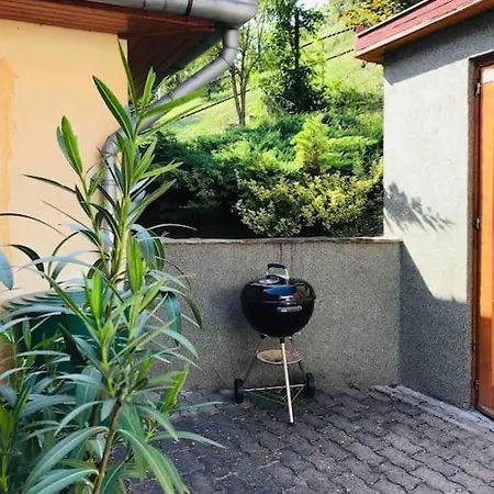 度假居 Kis Pele Nyaralo *