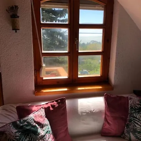 Kis Pele Nyaralohaz Ferienhaus Balatongyörök