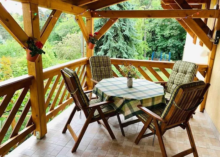 Kis Pele Nyaralo * Balatongyorok