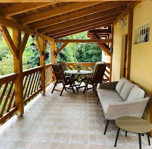 Kis Pele Nyaralo Holiday home